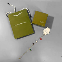 Load image into Gallery viewer, Necklace