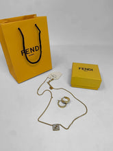 Load image into Gallery viewer, Necklace