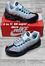 Load image into Gallery viewer, Shoes