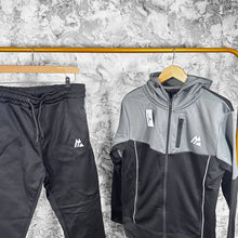 Load image into Gallery viewer, Tracksuit men