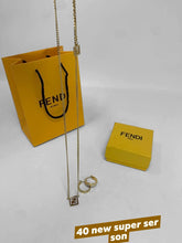 Load image into Gallery viewer, Necklace