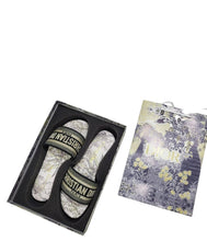 Load image into Gallery viewer, Slipper