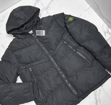 Load image into Gallery viewer, Jacket