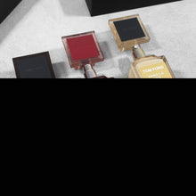 Load image into Gallery viewer, Perfume