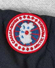 Load image into Gallery viewer, Jacket women