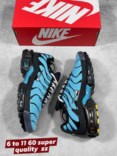 Load image into Gallery viewer, Shoes