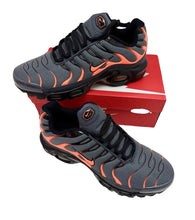 Load image into Gallery viewer, Shoes