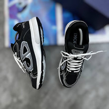 Load image into Gallery viewer, Shoes men
