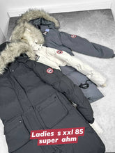 Load image into Gallery viewer, Jacket