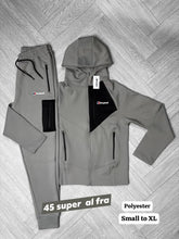 Load image into Gallery viewer, Tracksuit men