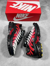 Load image into Gallery viewer, Shoes