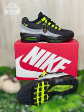 Load image into Gallery viewer, Shoes men