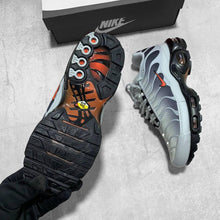 Load image into Gallery viewer, Shoes