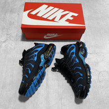 Load image into Gallery viewer, Shoes