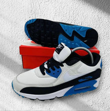 Load image into Gallery viewer, Shoes