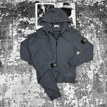 Load image into Gallery viewer, Tracksuit
