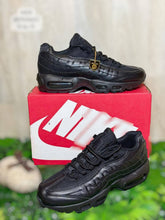 Load image into Gallery viewer, Shoes men