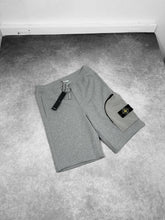 Load image into Gallery viewer, Short