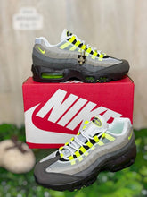 Load image into Gallery viewer, Shoes men