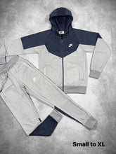 Load image into Gallery viewer, Tracksuit