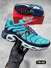 Load image into Gallery viewer, Shoes