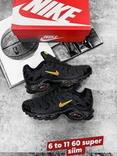 Load image into Gallery viewer, Shoes
