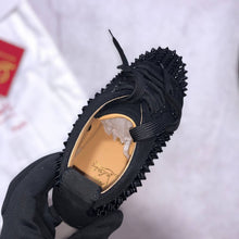 Load image into Gallery viewer, Shoes