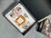 Load image into Gallery viewer, Perfume