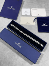 Load image into Gallery viewer, Necklace