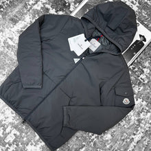 Load image into Gallery viewer, Jacket