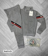 Load image into Gallery viewer, Tracksuit men