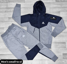 Load image into Gallery viewer, Tracksuit men