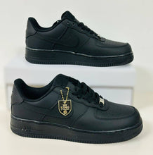 Load image into Gallery viewer, Shoes