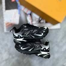 Load image into Gallery viewer, shoes