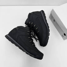 Load image into Gallery viewer, Shoes men