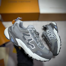 Load image into Gallery viewer, Shoes