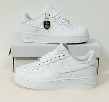 Load image into Gallery viewer, Shoes
