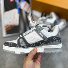 Load image into Gallery viewer, Shoes