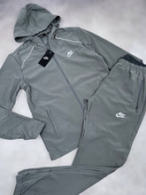 Load image into Gallery viewer, Tracksuit men