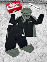Load image into Gallery viewer, Tracksuit boy