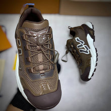Load image into Gallery viewer, Shoes