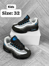 Load image into Gallery viewer, Shoes