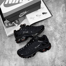 Load image into Gallery viewer, Shoes