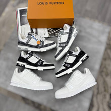 Load image into Gallery viewer, Shoes