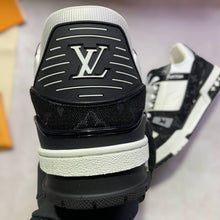 Load image into Gallery viewer, Shoes