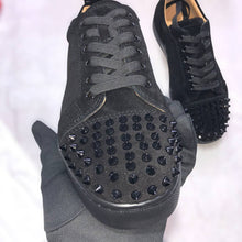 Load image into Gallery viewer, Shoes