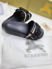 Load image into Gallery viewer, Slipper