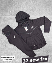 Load image into Gallery viewer, Tracksuit men