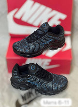Load image into Gallery viewer, Shoes