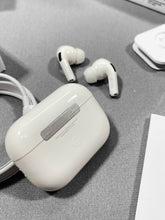 Load image into Gallery viewer, Earphone